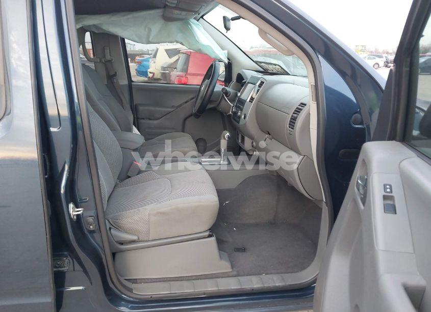 Photo 5 of 2019 Nissan Frontier SV (VIN 1N6AD0ER7KN883551)