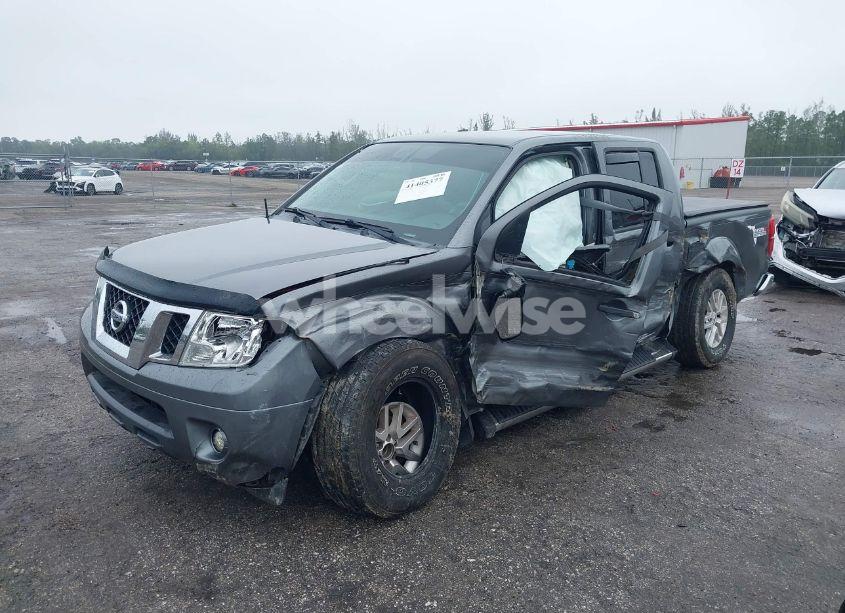 Photo 2 of 2019 Nissan Frontier SV (VIN 1N6AD0ER7KN884750)
