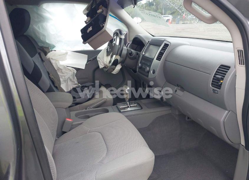 Photo 5 of 2019 Nissan Frontier SV (VIN 1N6AD0ER7KN884750)