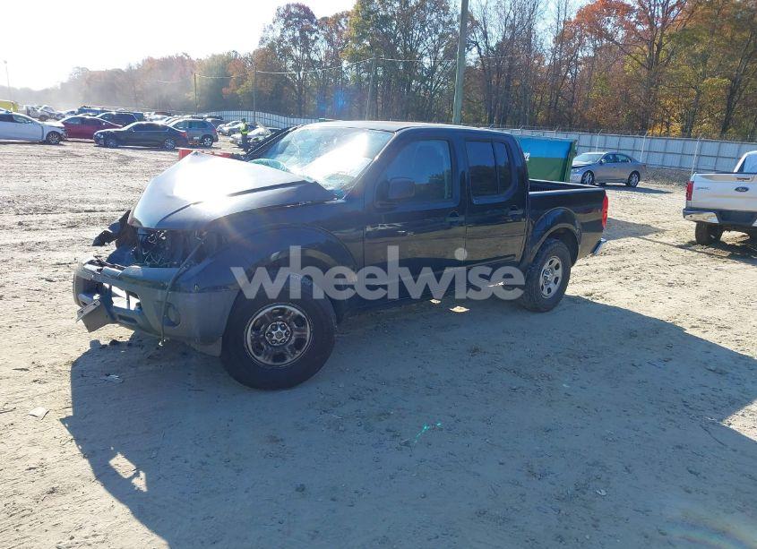 Photo 2 of 2015 Nissan Frontier S (VIN 1N6AD0ER8FN727248)