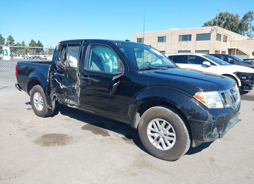 2018 Nissan Frontier SV (VIN 1N6AD0ER8JN727825) main photo