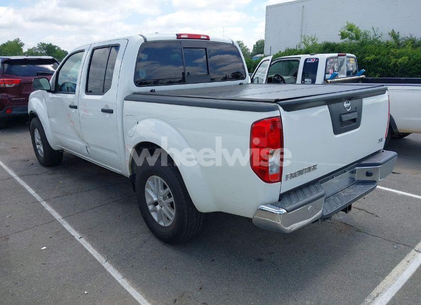 Photo 3 of 2019 Nissan Frontier SV (VIN 1N6AD0ER8KN704739)