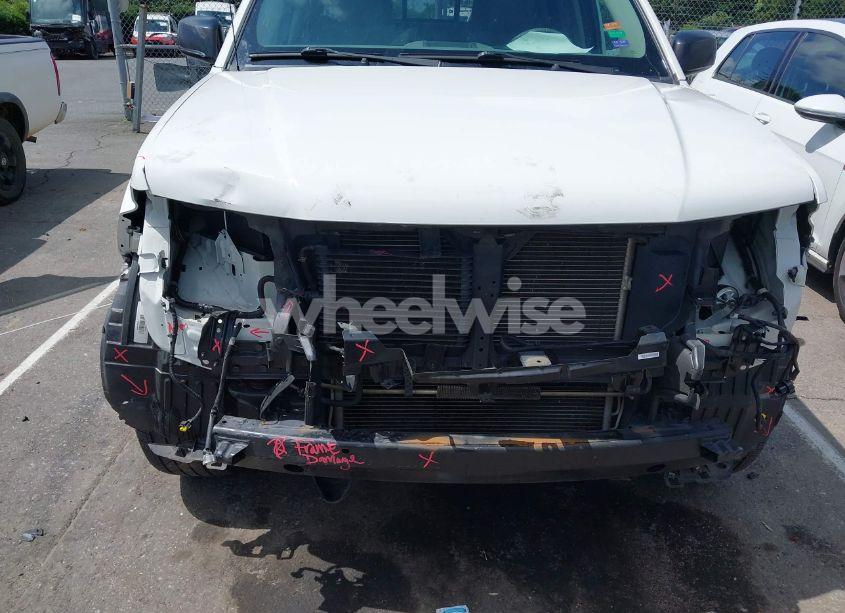 Photo 6 of 2019 Nissan Frontier SV (VIN 1N6AD0ER8KN704739)