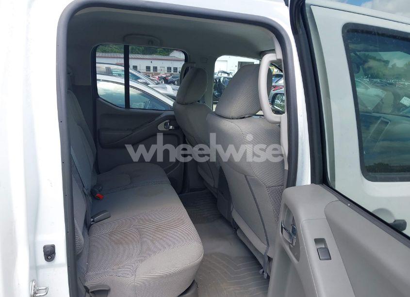 Photo 8 of 2019 Nissan Frontier SV (VIN 1N6AD0ER8KN704739)