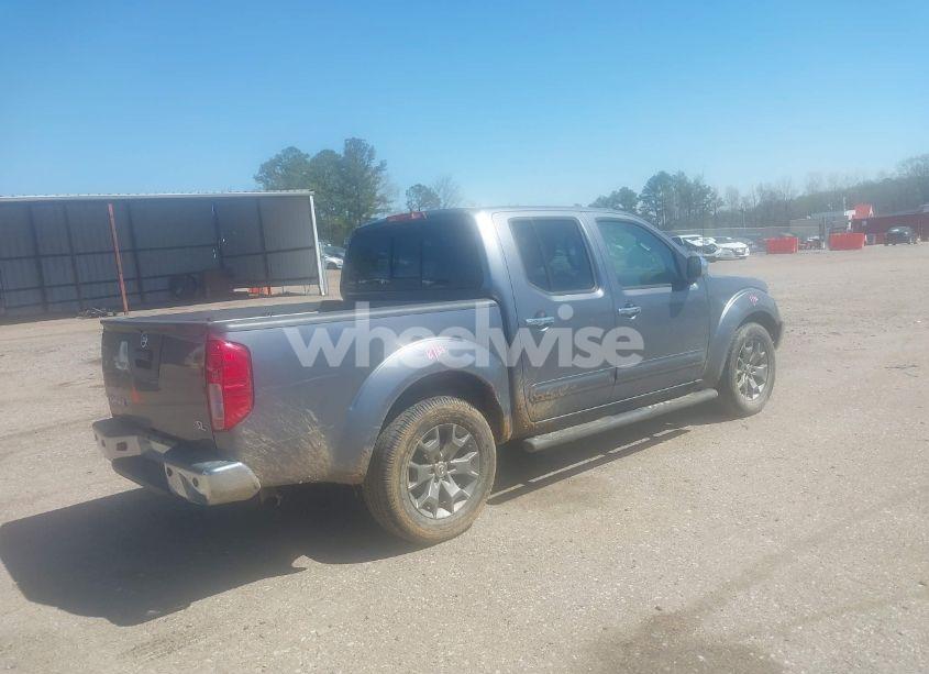 Photo 4 of 2019 Nissan Frontier SL (VIN 1N6AD0ER8KN751964)