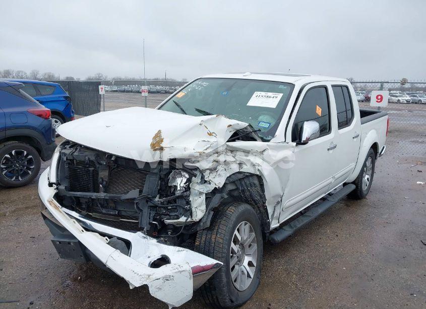 Photo 2 of 2013 Nissan Frontier SL (VIN 1N6AD0ER9DN711573)