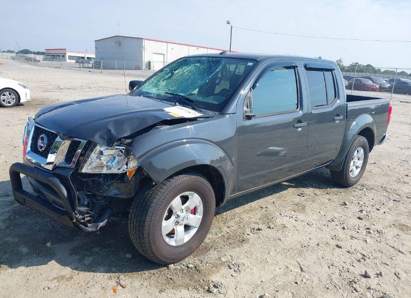 Photo 2 of 2013 Nissan Frontier SV (VIN 1N6AD0ER9DN730222)