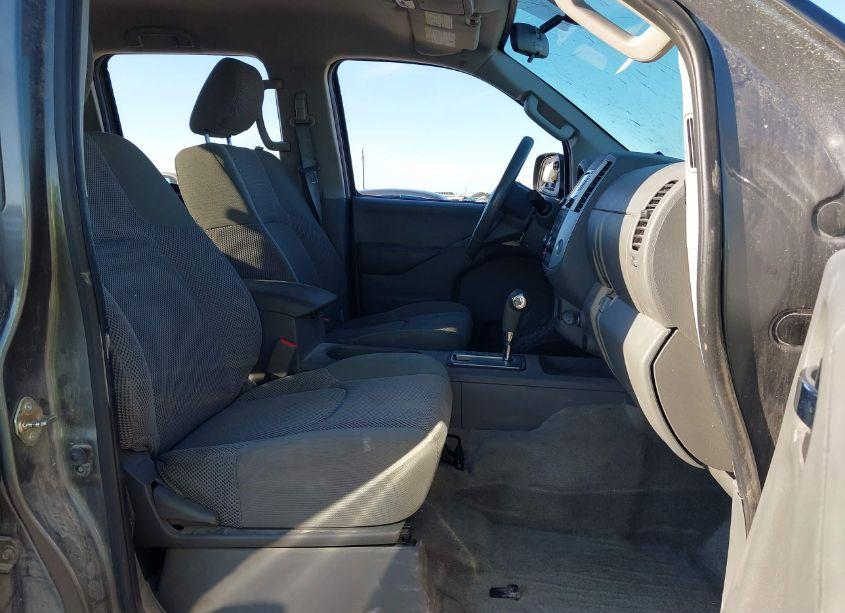 Photo 5 of 2016 Nissan Frontier SV (VIN 1N6AD0ER9GN786004)