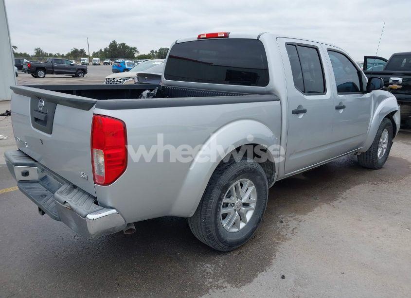 Photo 4 of 2016 Nissan Frontier SV (VIN 1N6AD0ER9GN799335)