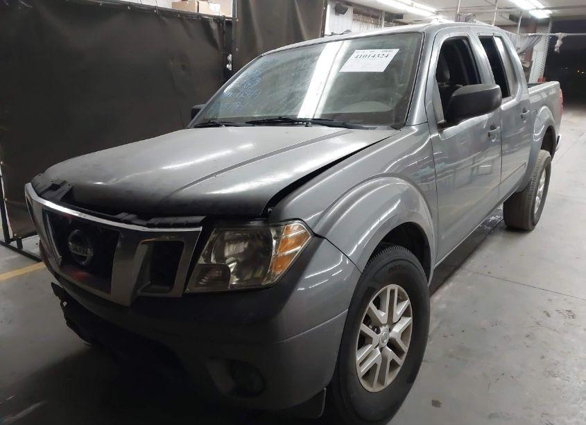 Photo 2 of 2017 Nissan Frontier SV (VIN 1N6AD0ER9HN756549)