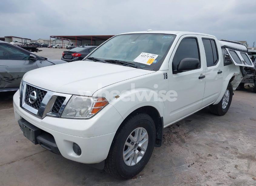 Photo 2 of 2018 Nissan Frontier SV (VIN 1N6AD0ER9JN714050)