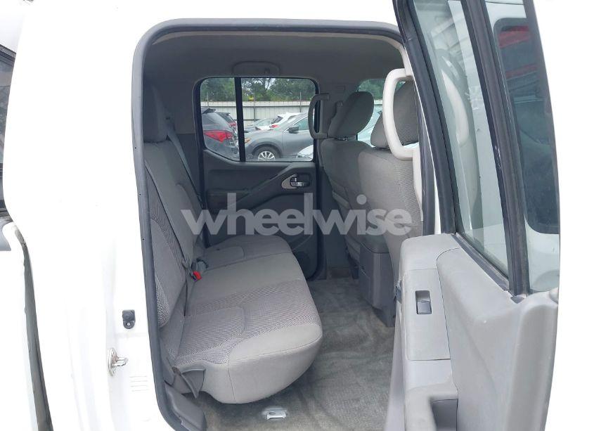 Photo 8 of 2018 Nissan Frontier SV (VIN 1N6AD0ER9JN714050)