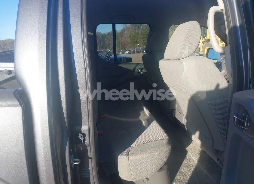 Photo 8 of 2018 Nissan Frontier SV (VIN 1N6AD0ER9JN723606)