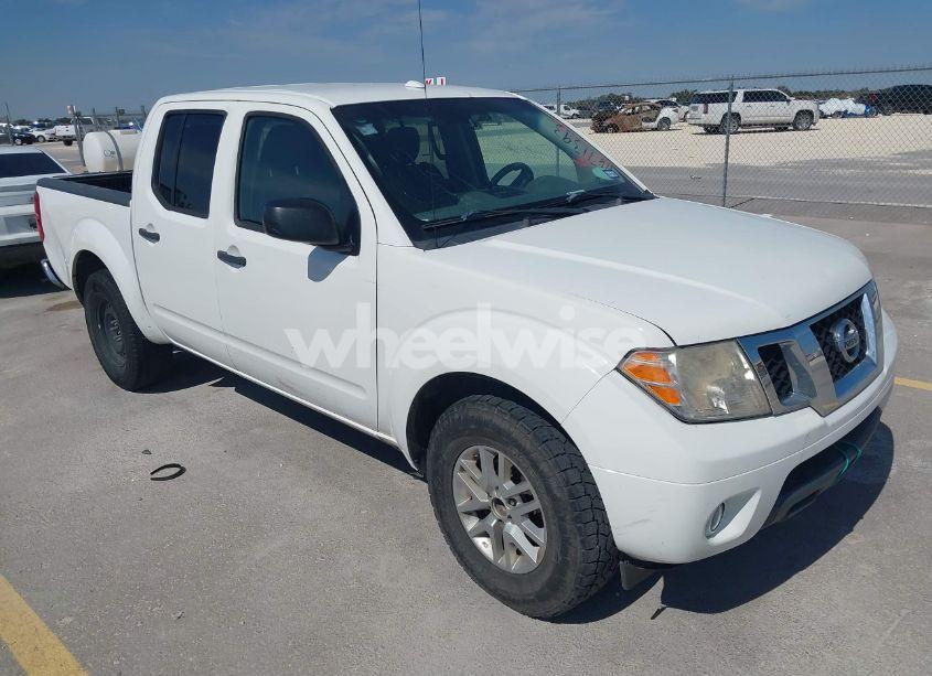 2018 Nissan Frontier SV (VIN 1N6AD0ER9JN764625) main photo