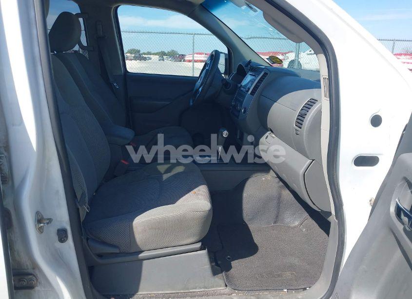 Photo 5 of 2018 Nissan Frontier SV (VIN 1N6AD0ER9JN764625)