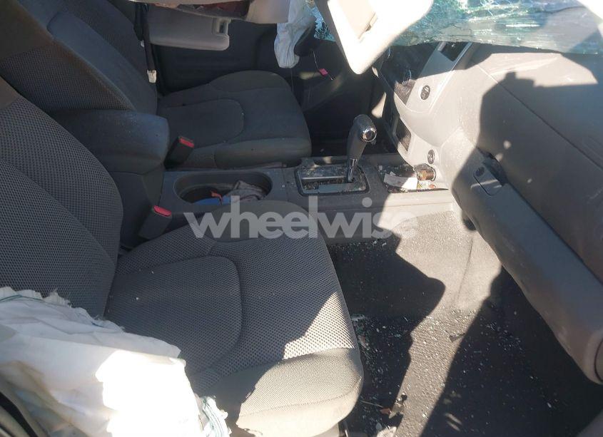 Photo 5 of 2019 Nissan Frontier SV (VIN 1N6AD0ER9KN705995)