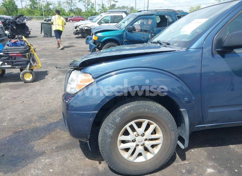 Photo 6 of 2019 Nissan Frontier SV (VIN 1N6AD0ER9KN883616)