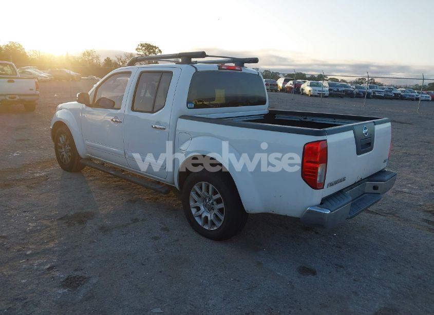 Photo 3 of 2010 Nissan Frontier LE (VIN 1N6AD0ERXAC425271)