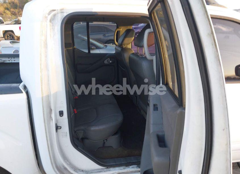 Photo 8 of 2010 Nissan Frontier LE (VIN 1N6AD0ERXAC425271)