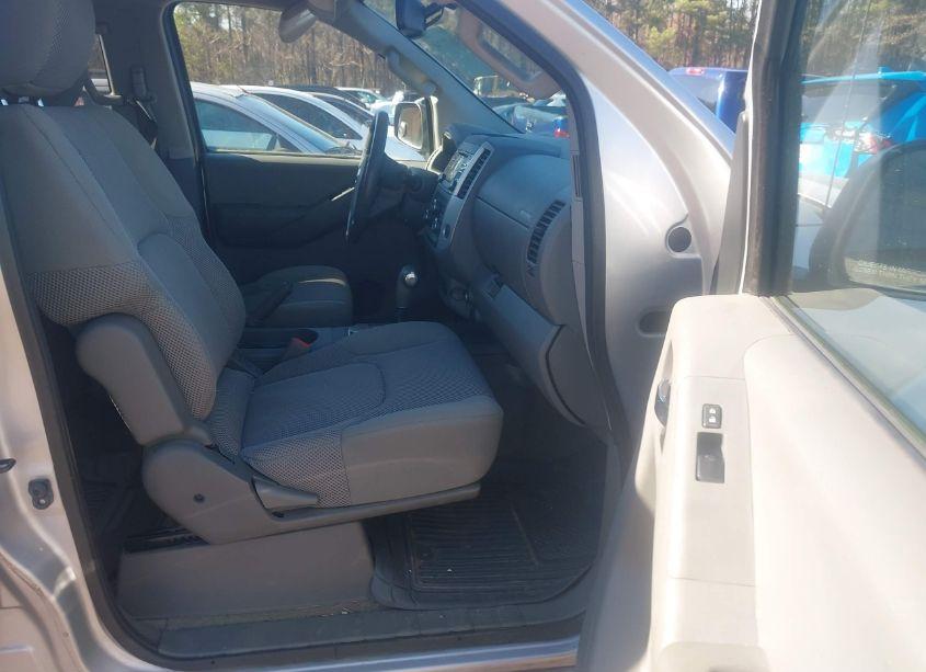 Photo 5 of 2013 Nissan Frontier SV (VIN 1N6AD0ERXDN729418)