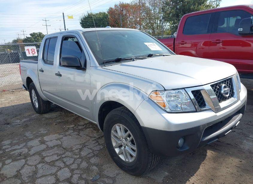 2015 Nissan Frontier SV (VIN 1N6AD0ERXFN701119) main photo