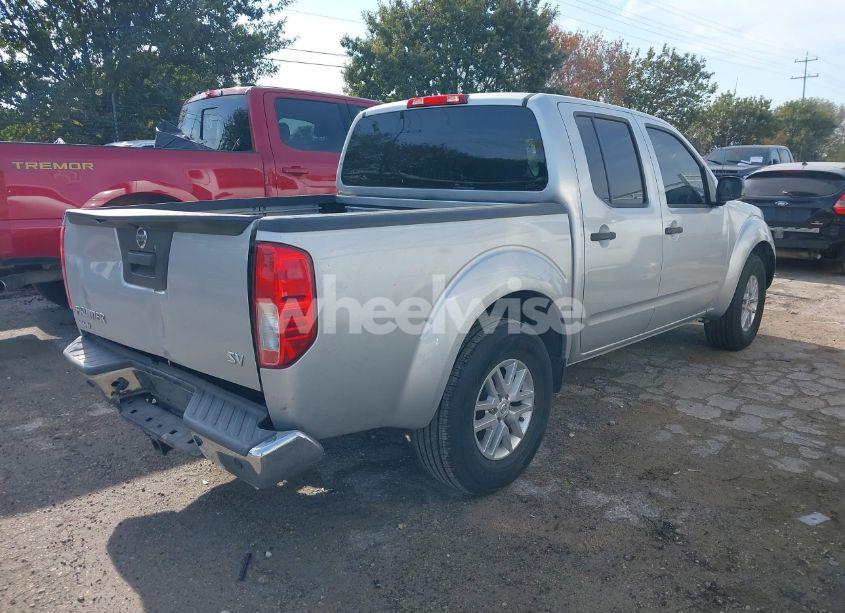 Photo 4 of 2015 Nissan Frontier SV (VIN 1N6AD0ERXFN701119)