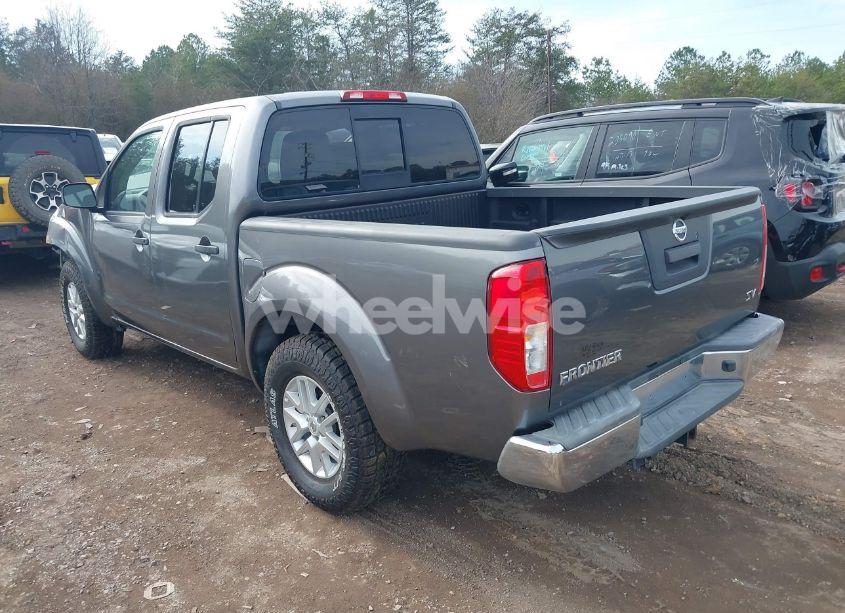 Photo 3 of 2019 Nissan Frontier SV (VIN 1N6AD0ERXKN715581)