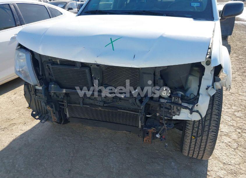 Photo 6 of 2019 Nissan Frontier SV (VIN 1N6AD0ERXKN735457)