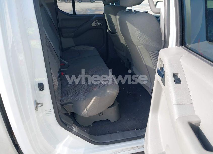 Photo 8 of 2019 Nissan Frontier SV (VIN 1N6AD0ERXKN735457)