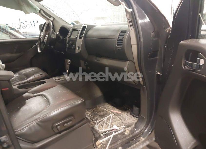 Photo 5 of 2015 Nissan Frontier PRO-4X (VIN 1N6AD0EV0FN712918)