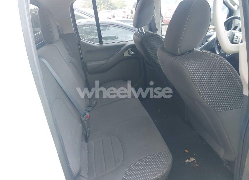 Photo 8 of 2015 Nissan Frontier PRO-4X (VIN 1N6AD0EV0FN717018)