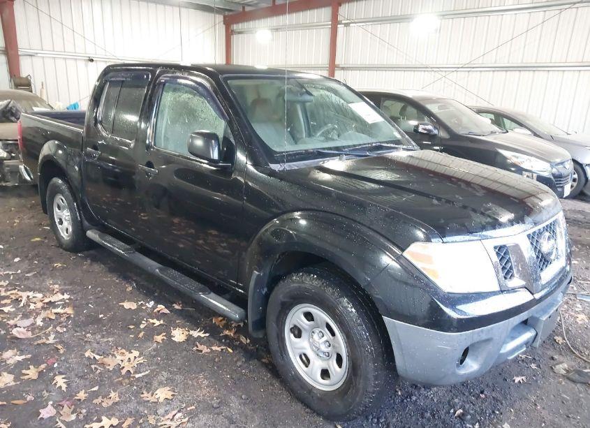 2015 Nissan Frontier S (VIN 1N6AD0EV0FN728035) main photo