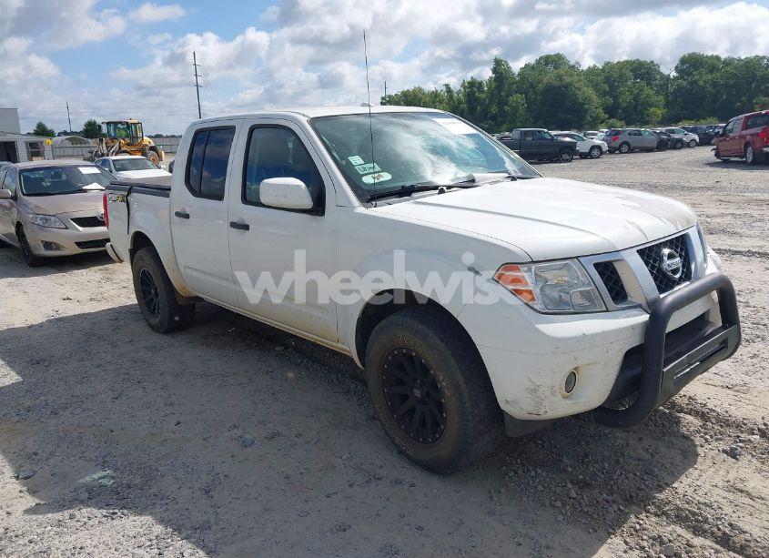 2018 Nissan Frontier PRO-4X (VIN 1N6AD0EV0JN744809) main photo
