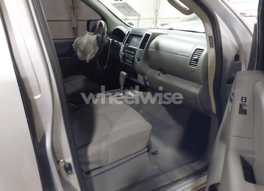 Photo 5 of 2019 Nissan Frontier SV (VIN 1N6AD0EV0KN712752)