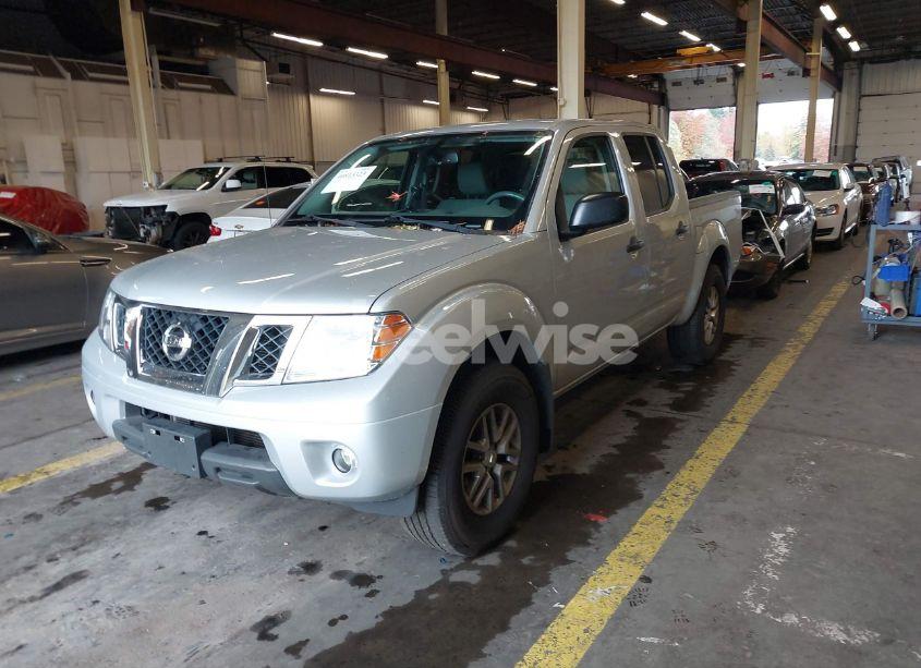 Photo 2 of 2019 Nissan Frontier SV (VIN 1N6AD0EV0KN739255)