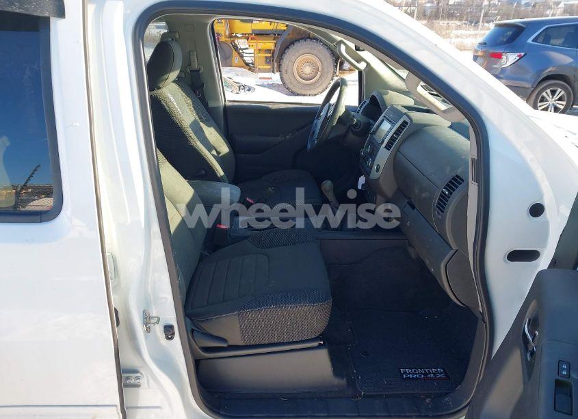 Photo 5 of 2016 Nissan Frontier PRO-4X (VIN 1N6AD0EV1GN758114)