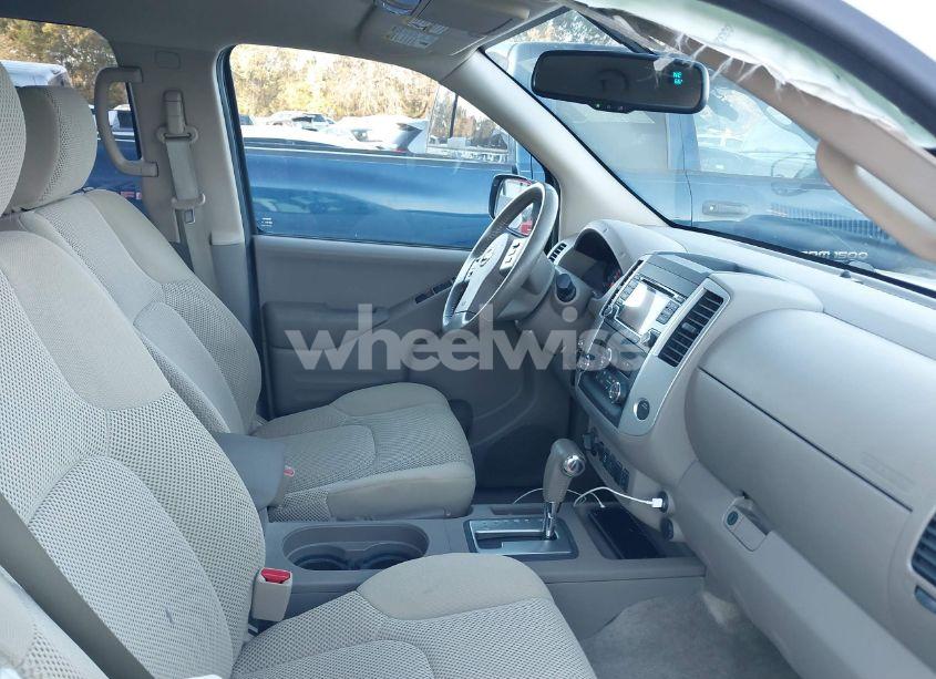 Photo 5 of 2017 Nissan Frontier SV (VIN 1N6AD0EV2HN748659)