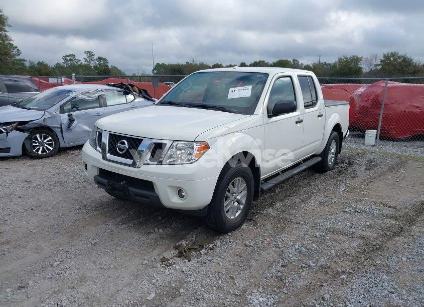 Photo 2 of 2018 Nissan Frontier SV (VIN 1N6AD0EV2JN758159)