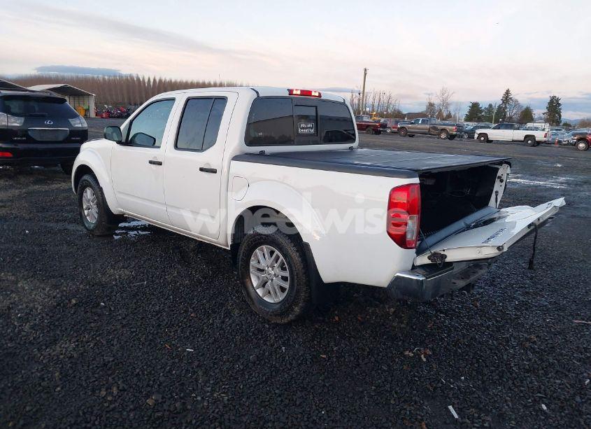 Photo 3 of 2019 Nissan Frontier SV (VIN 1N6AD0EV2KN749432)