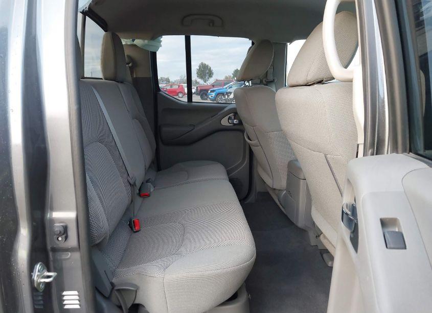 Photo 8 of 2019 Nissan Frontier SV (VIN 1N6AD0EV2KN792975)