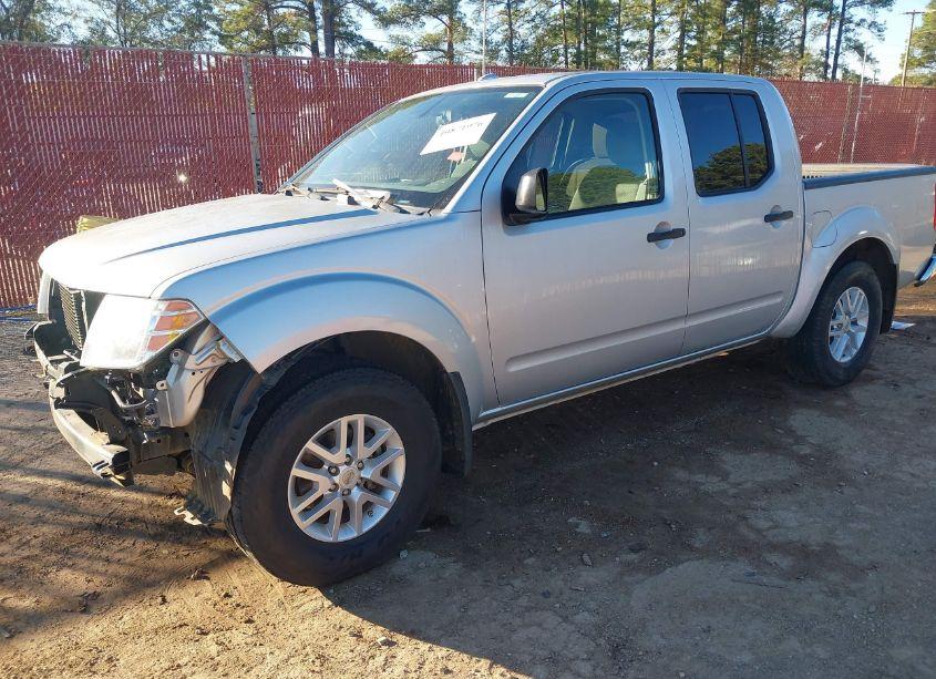 Photo 2 of 2017 Nissan Frontier SV (VIN 1N6AD0EV3HN761663)