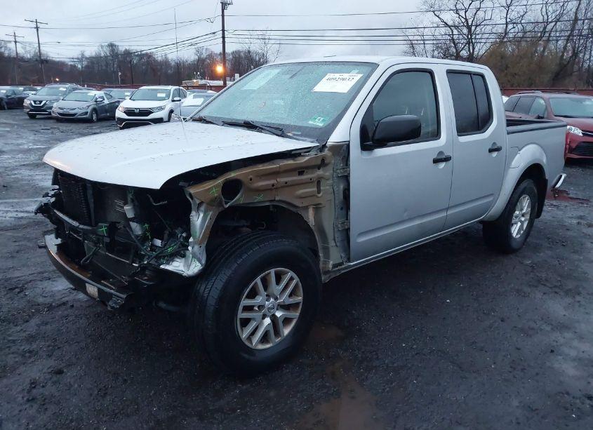 Photo 2 of 2018 Nissan Frontier SV (VIN 1N6AD0EV3JN718513)