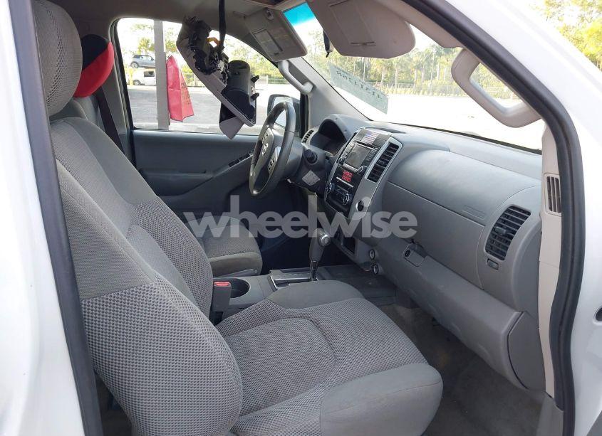 Photo 5 of 2016 Nissan Frontier PRO-4X/S/SL/SV (VIN 1N6AD0EV4GN795237)