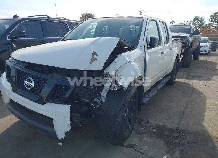 Photo 2 of 2018 Nissan Frontier SV (VIN 1N6AD0EV4JN727608)