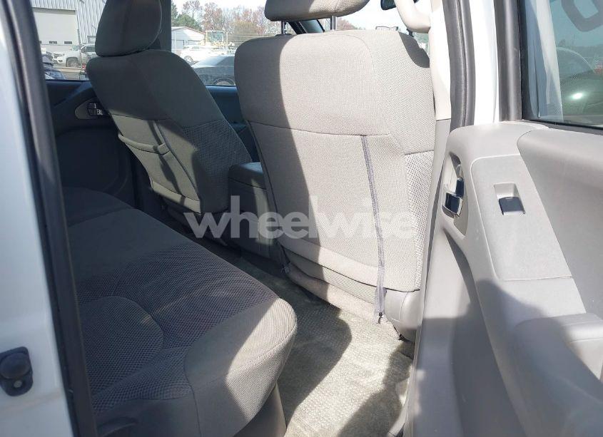 Photo 8 of 2018 Nissan Frontier SV (VIN 1N6AD0EV4JN727608)