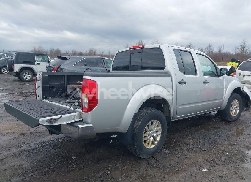 Photo 4 of 2018 Nissan Frontier SV (VIN 1N6AD0EV4JN737409)