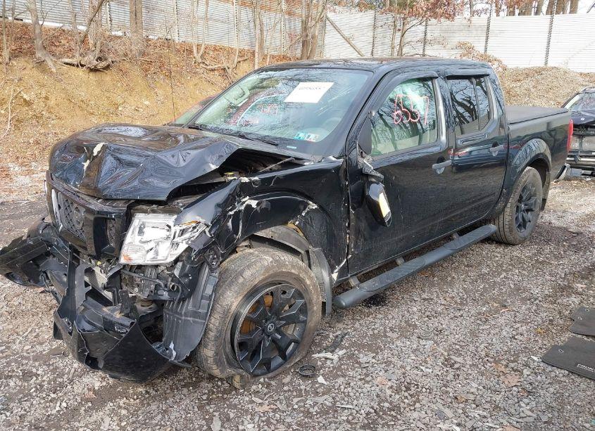 Photo 2 of 2019 Nissan Frontier SV (VIN 1N6AD0EV4KN746385)