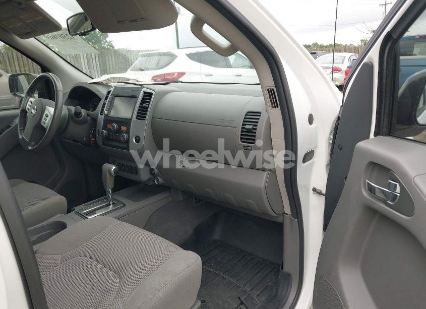 Photo 5 of 2019 Nissan Frontier SV (VIN 1N6AD0EV4KN780701)