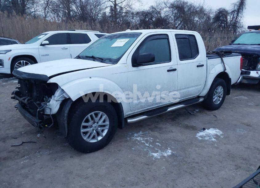 Photo 2 of 2016 Nissan Frontier SV (VIN 1N6AD0EV5GN904420)