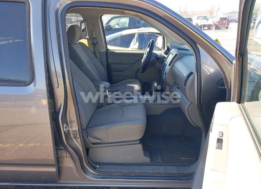 Photo 5 of 2019 Nissan Frontier SV (VIN 1N6AD0EV5KN715985)